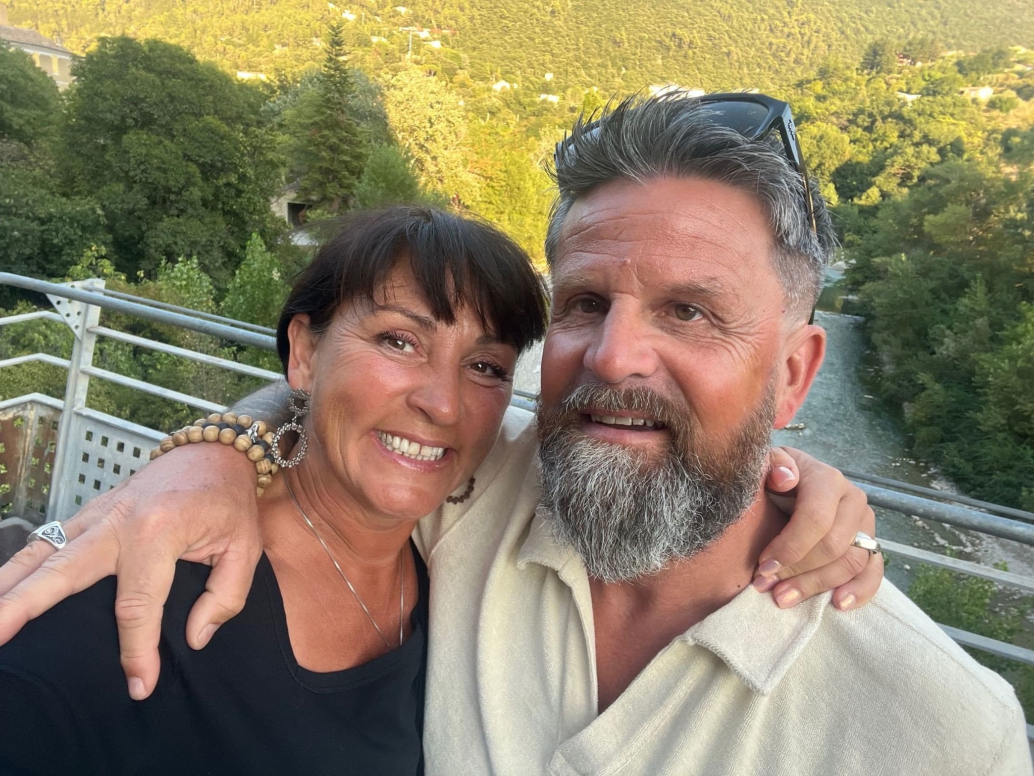 Serge et Christina, les propriétaires du Bourru Gourmand